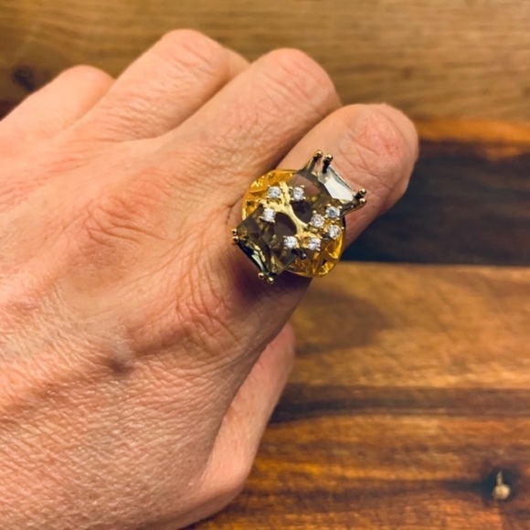 Gold Plate Over Sterling Silver Emerald Cut CZ Peridot Ring - Picture 5 of 6